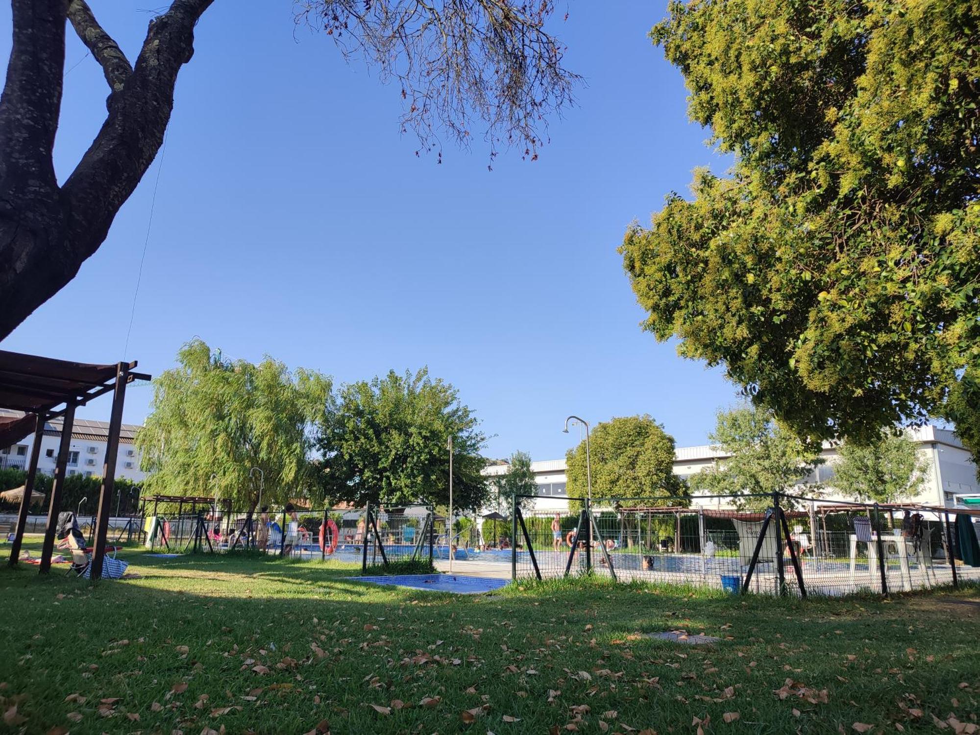 Apartamentos De Don Juan Almaden de la Plata Bagian luar foto